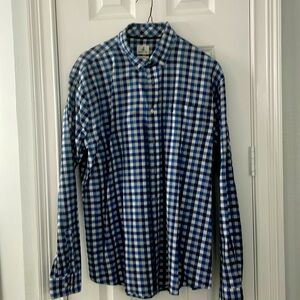 Johnnie O long sleeve button down dress shirt